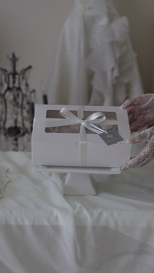 3日間限定販売　Elegant Art Flower Cup Cake (6個) by Rose Couture