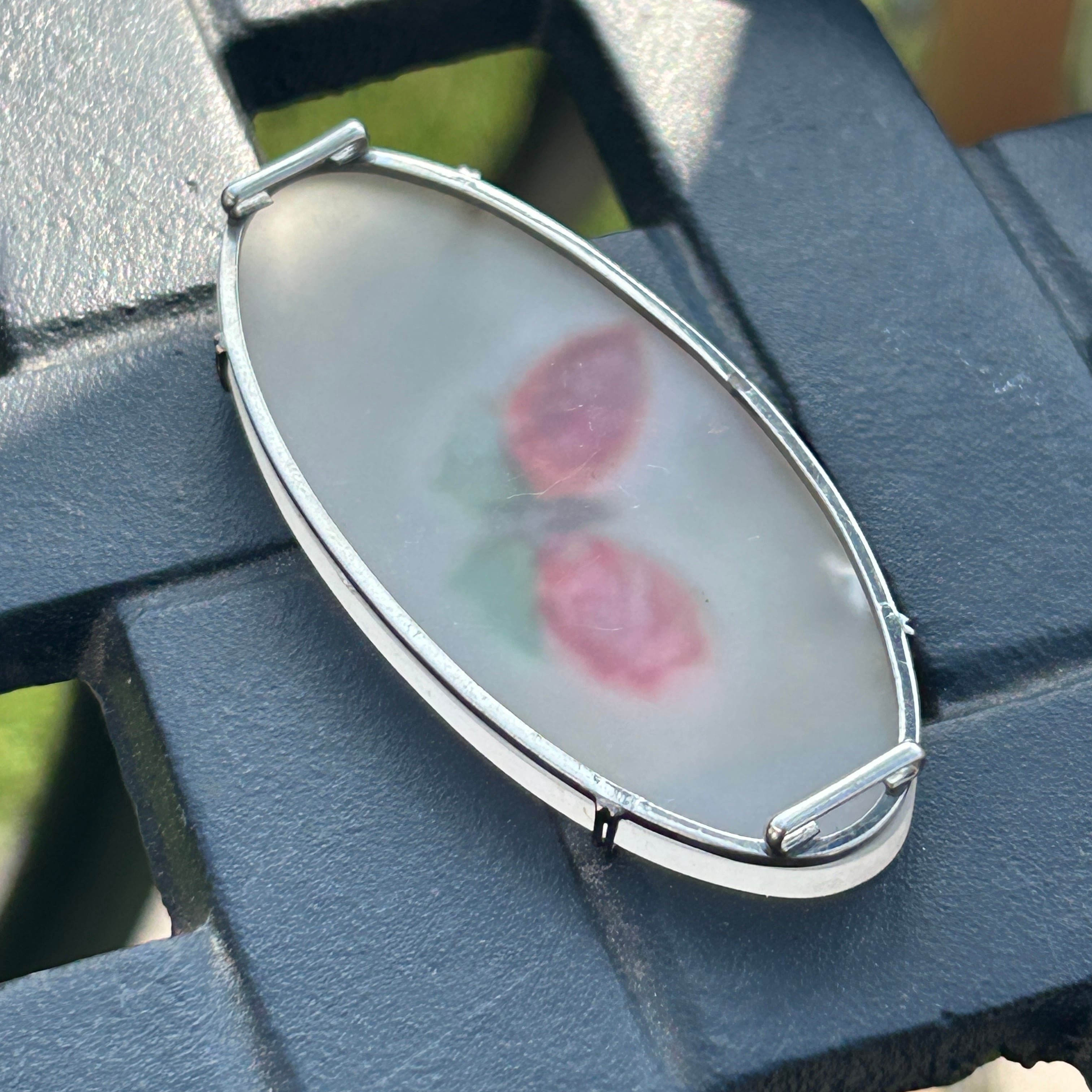 アンティーク　フロスト水晶に蝶の帯留め　難あり現状