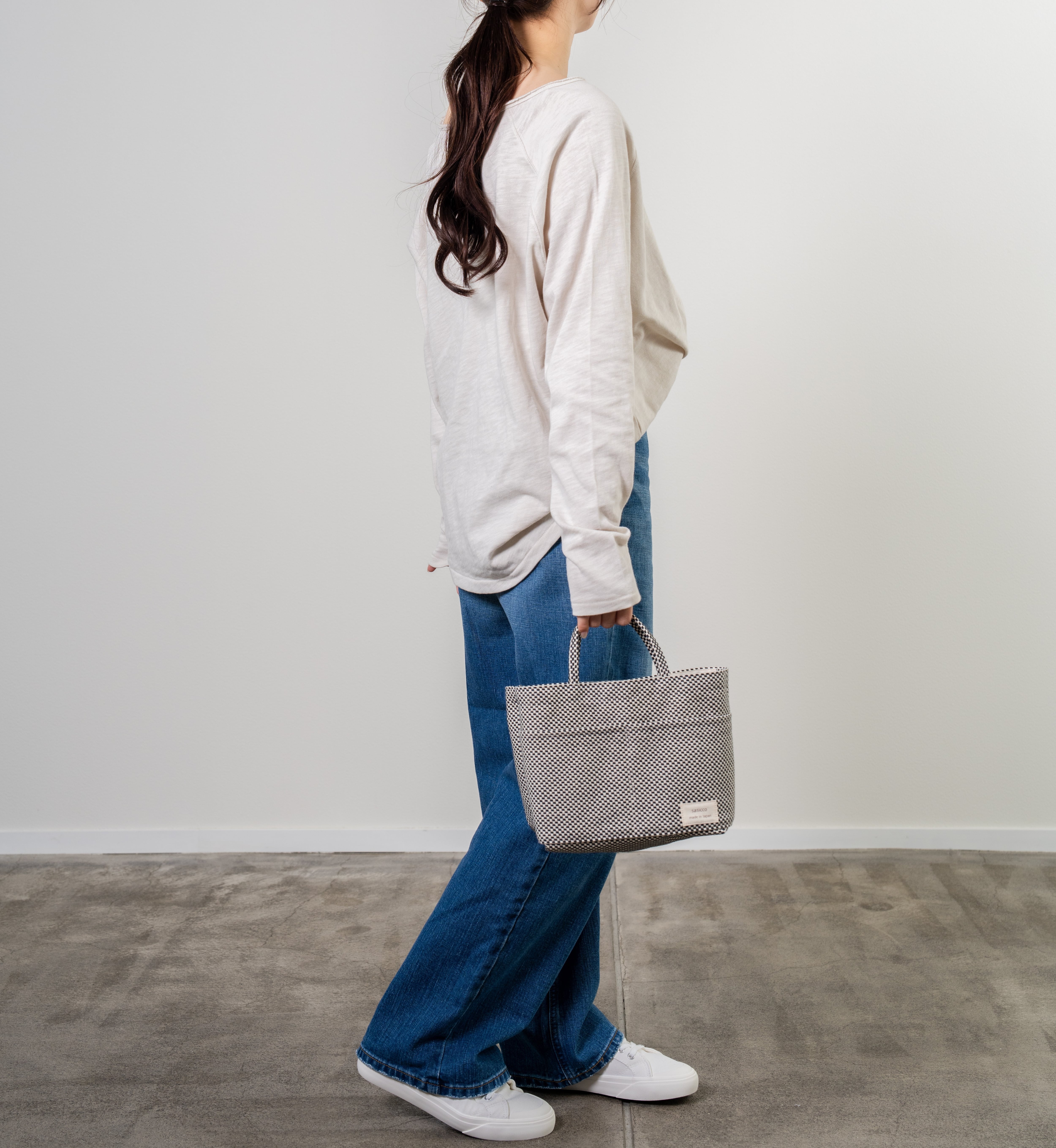 TWINS (ツインズ) サンドバッグ 120cm 中身無し 送料込み ツインズ TWINS ムエタイキックパンツ MLサイズ サイド スカルドクロ