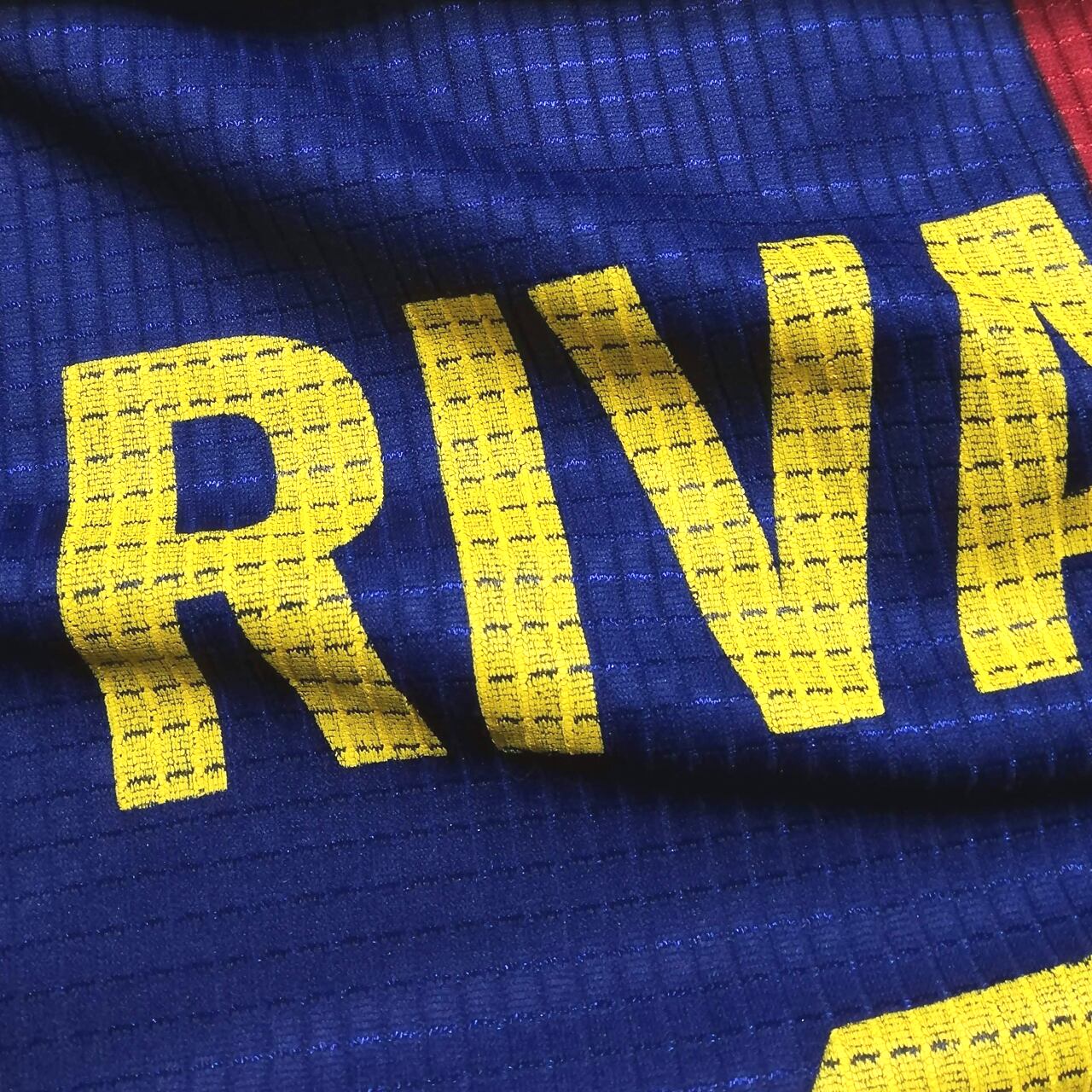 USED/子供用】バルセロナ 1999-2000 Roger's 100周年記念 ユニフォーム