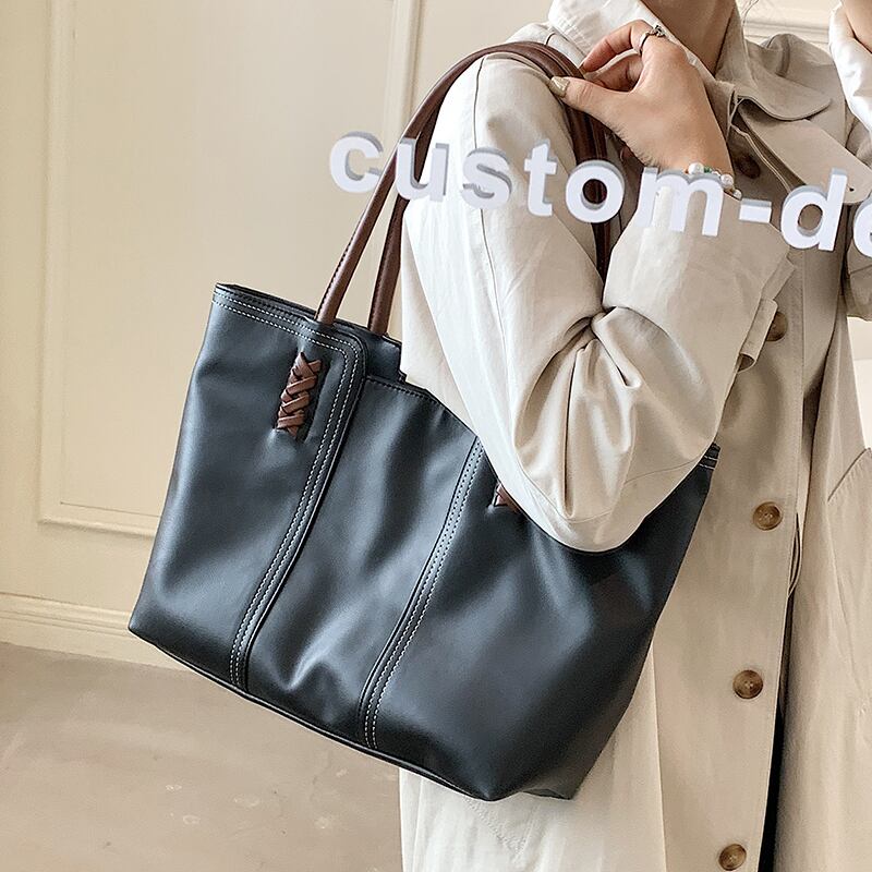 トートバッグ Tiancai_Wing_Bag48001370410