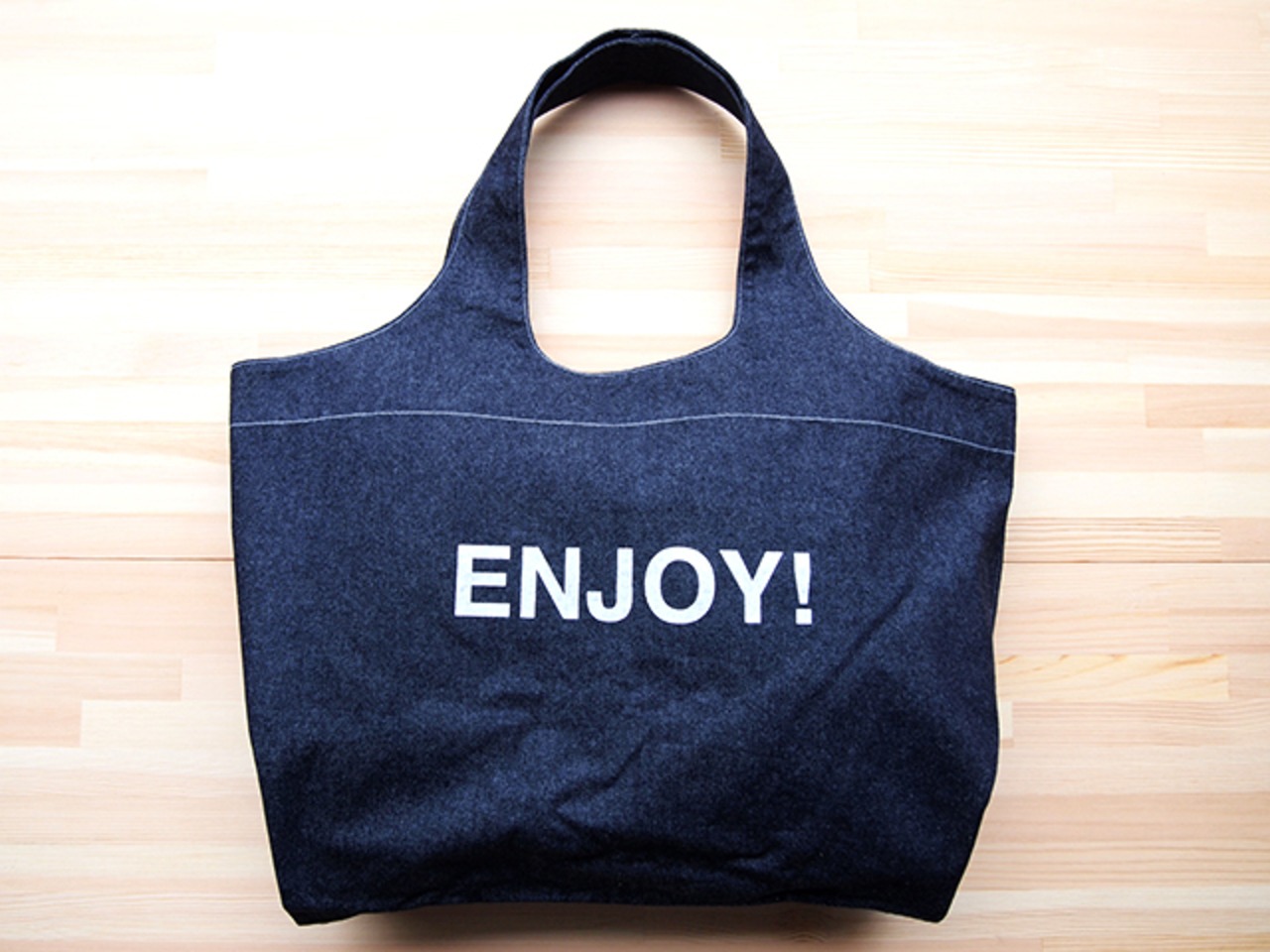 ショッピングショルダーバッグ（TOTE BAG DENIM "ENJOY!"）
