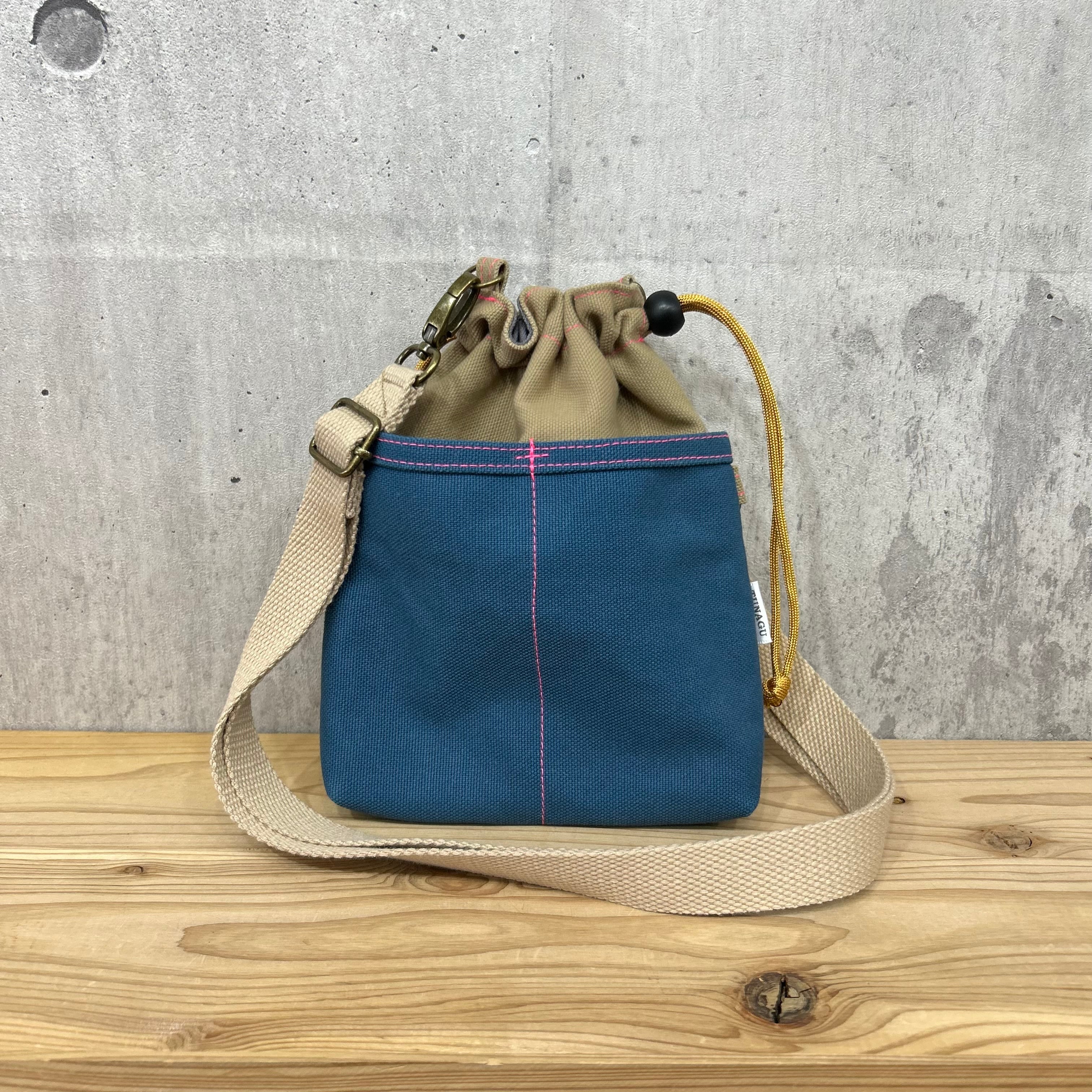 【選べる紐付き】-* 2WAY巾着ショルダー *- 横Dカン付き【ストーングレー×レインブルー】