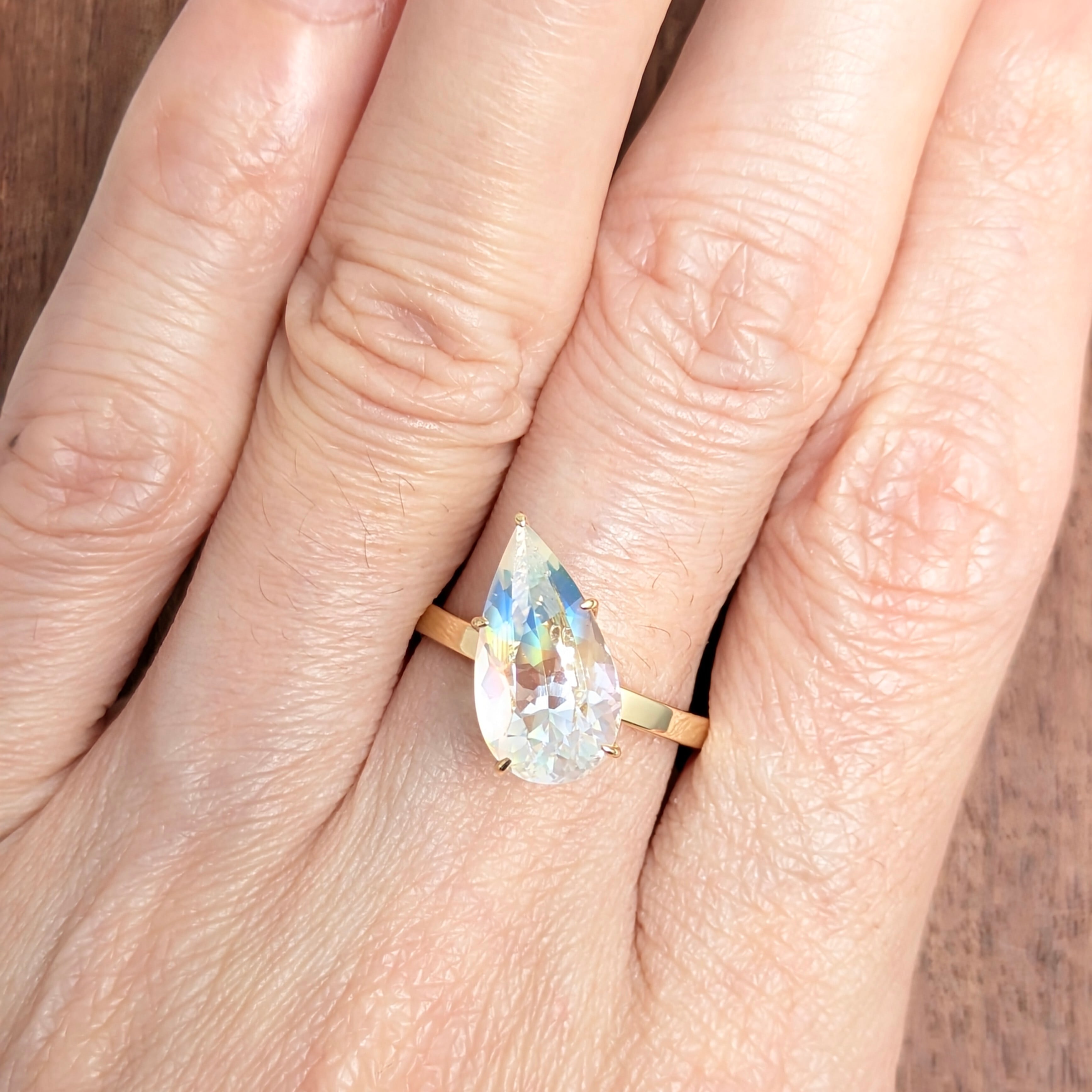 K18 ムーンストーンリング マダガスカル産 ムーンストーン 3.28ct