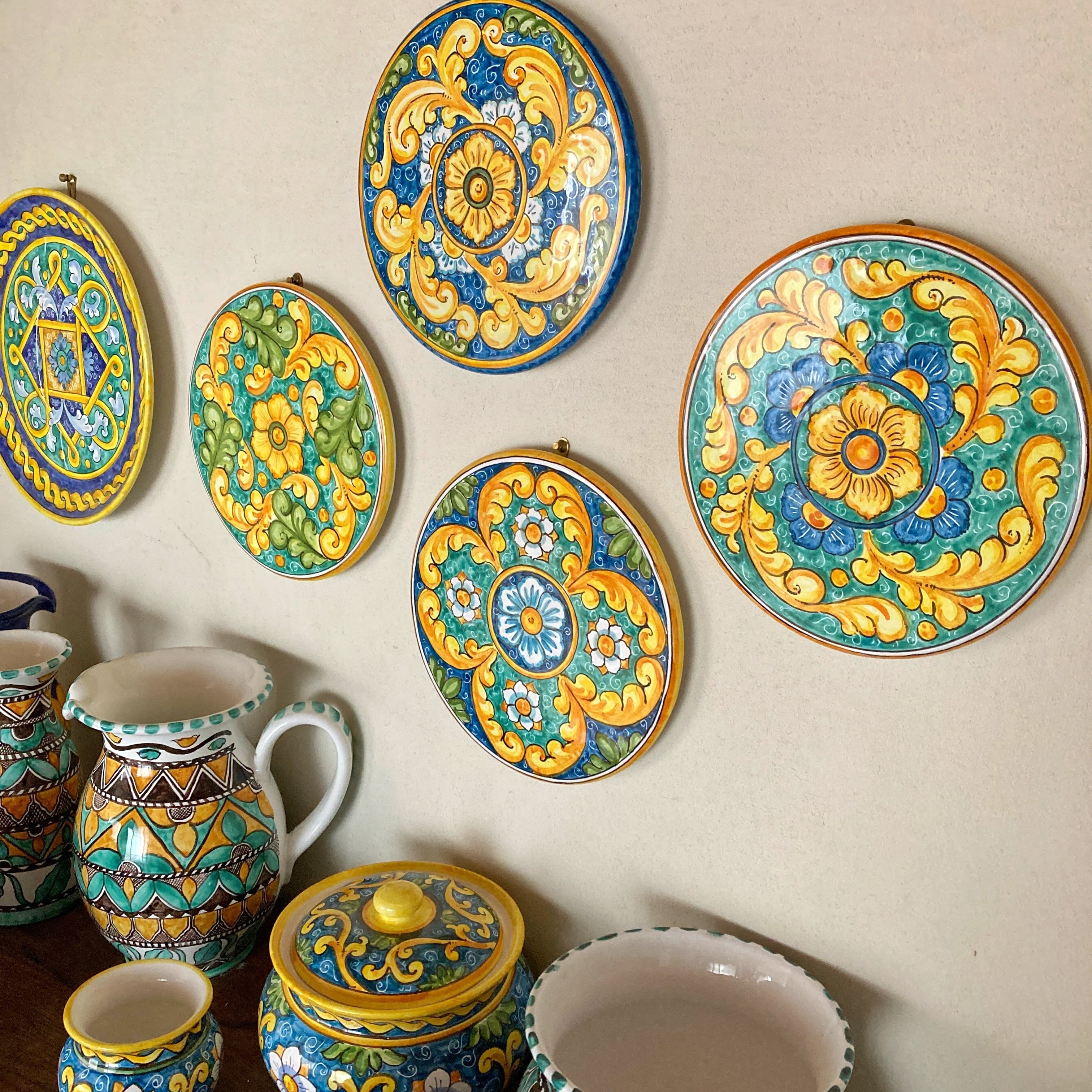 マヨルカ焼き】アマルフィ 陶製壁掛け 【公式通販】