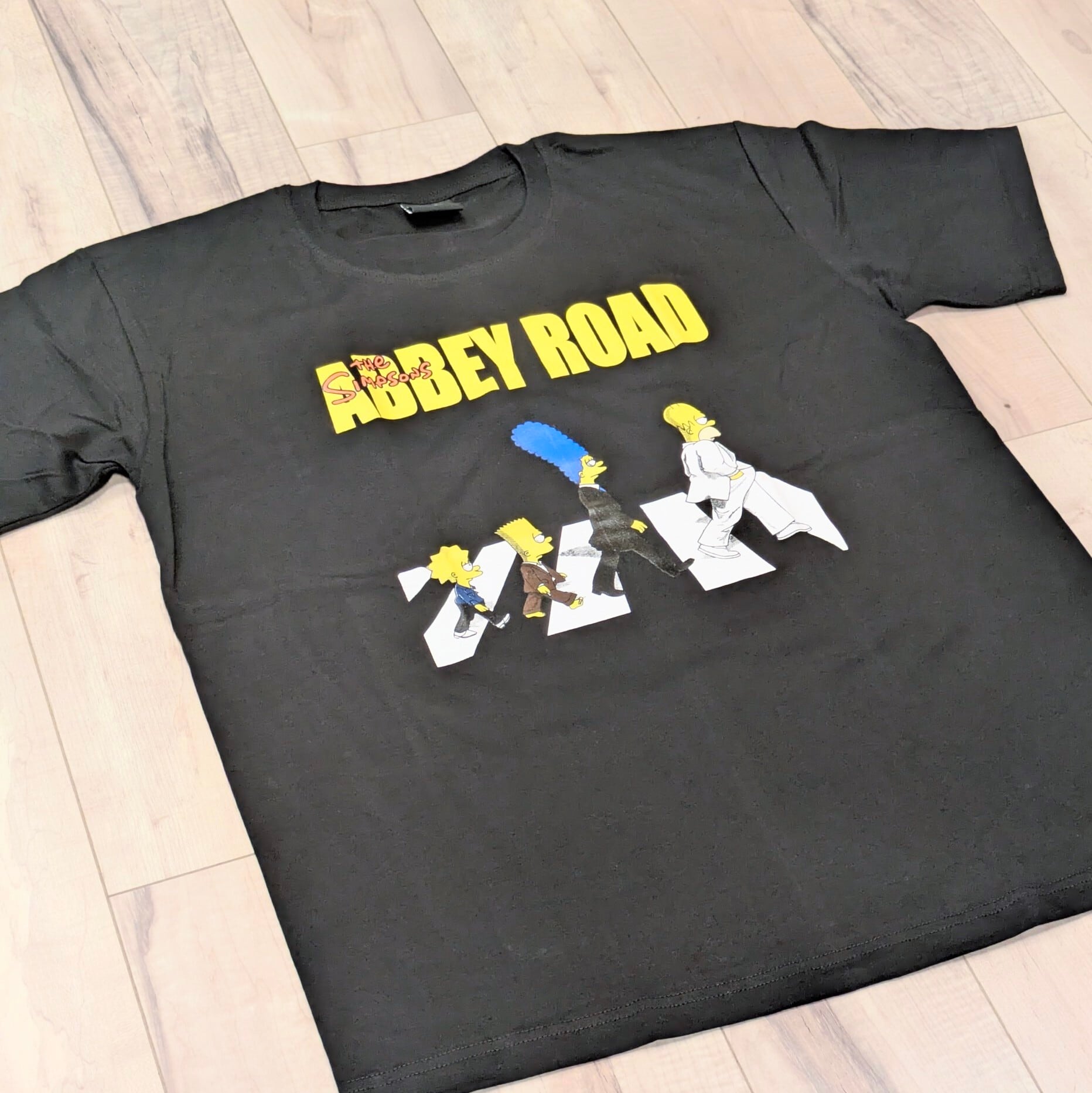 【 ザ・シンプソンズ（The Simpsons）】ABBEY ROAD / アビーロード / アビイ・ロード/ Tシャツ〚アメリカン雑貨 アメトイ〛