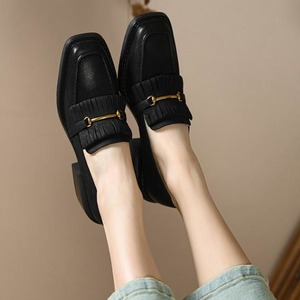 タッセル＆メタルバックルスクエアローファー W10312