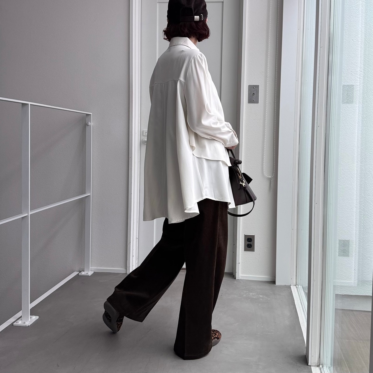 レイヤードオーバーSH/ホワイト