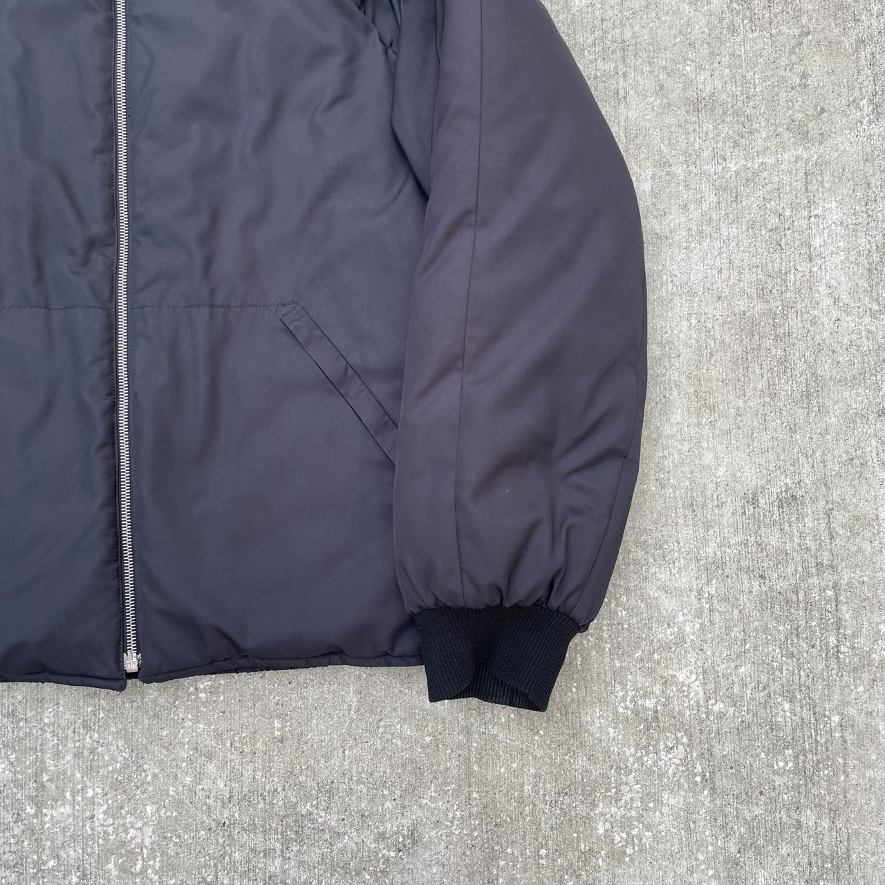 90s agnes b. Black padded zip-up jacket | henpinaomise