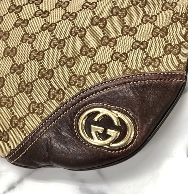 GUCCI グッチ　インターロッキング　GGキャンバス　レザー×キャンバス　クロスボディ　ショルダーバッグ　ブラウン　vintage　ヴィンテージ　オールドグッチ　py4kmk