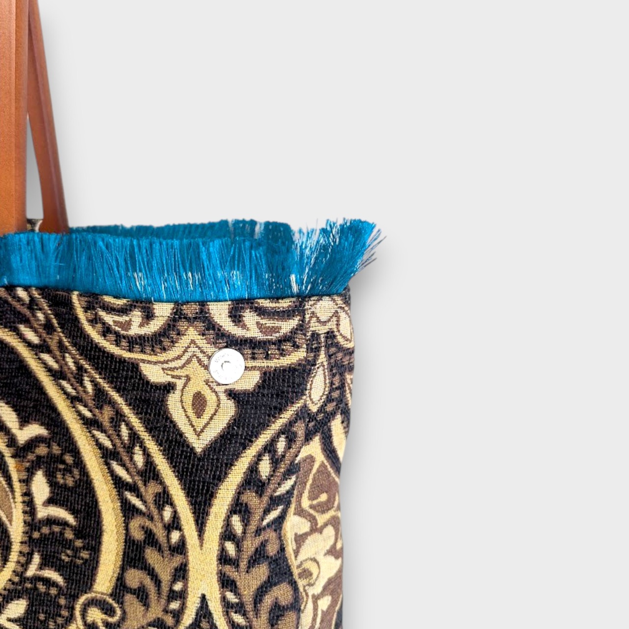 Convertible Bag with Leather Tassel / YellowBlue×White