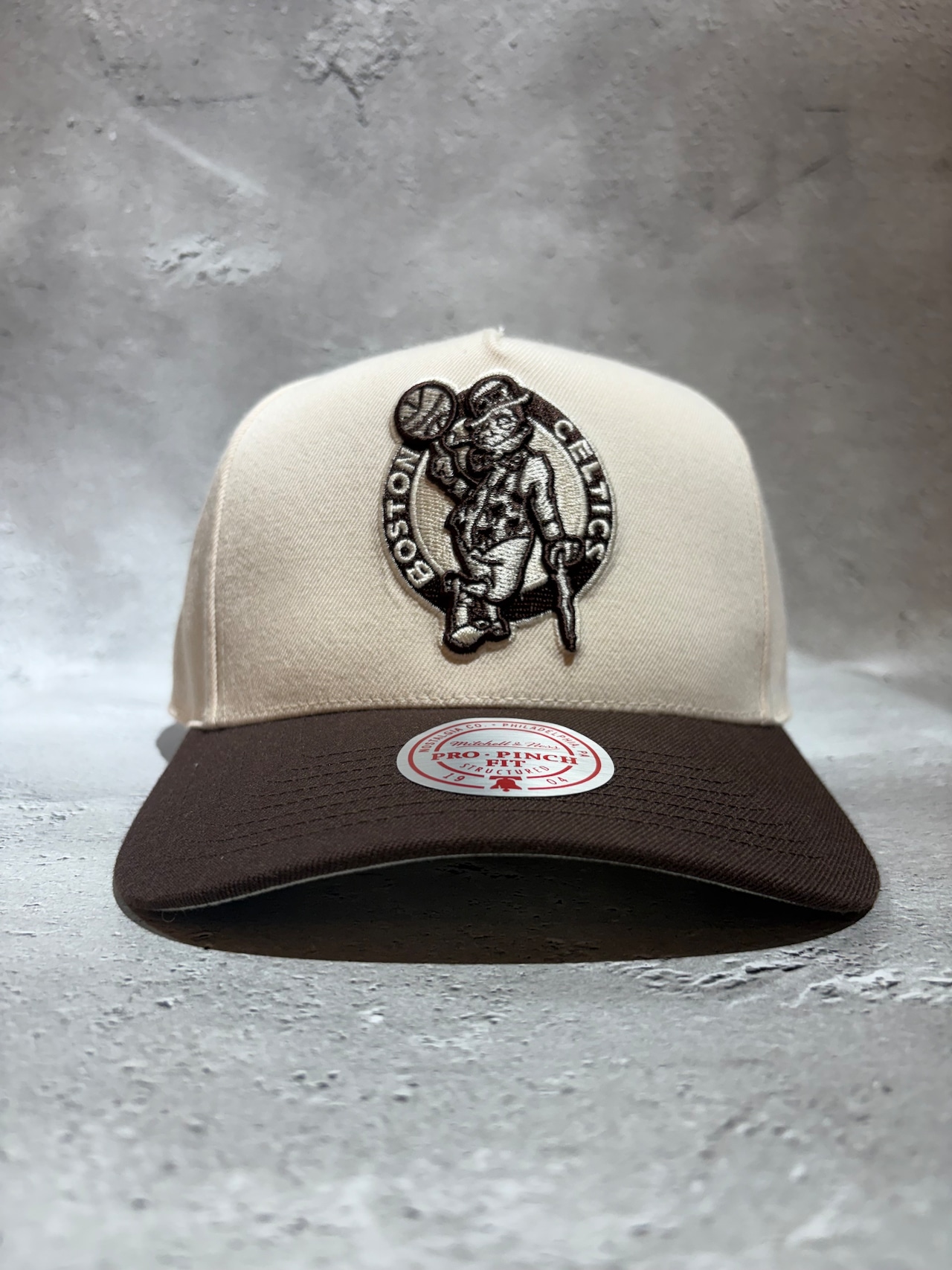 Mitchell&Ness/ミッチェルアンドネス NBA ボストン・セルティックスキャップ クリーム