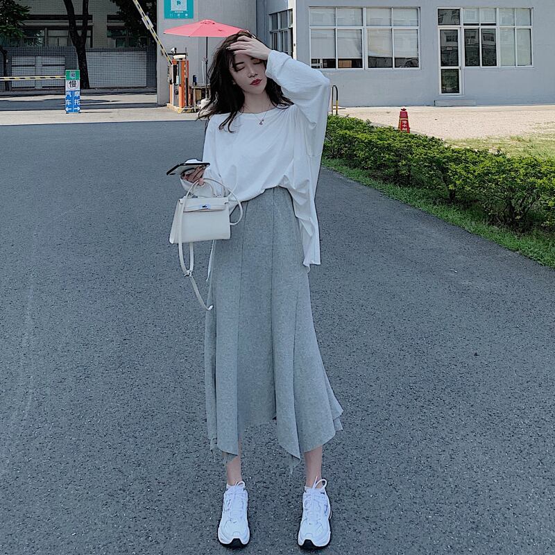 怠惰な日焼け止めTシャツ+ハイウエストの不規則なフィッシュテールスカート夏の新しい2020香港スタイルのオールマッチスーツの女性のトレンド YY-ファッション9768426970
