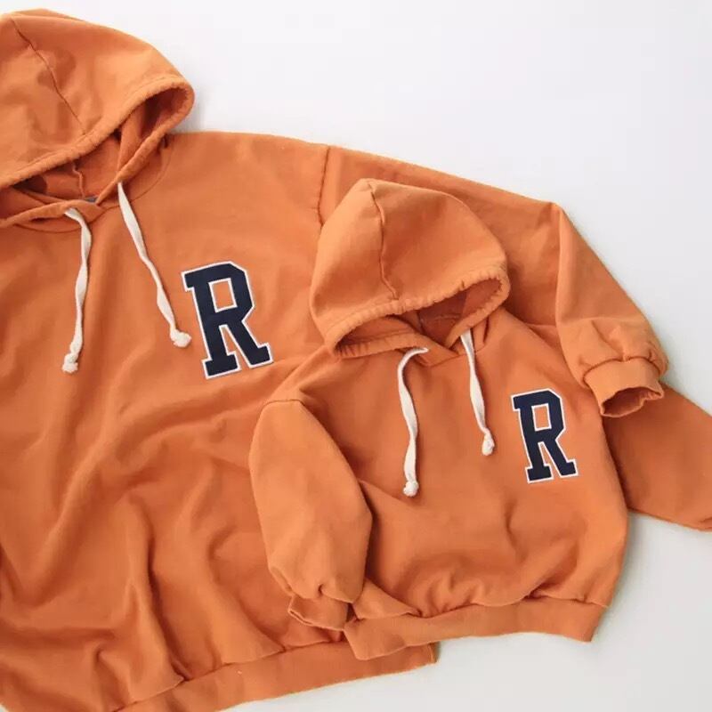 【大人サイズ】Rワッペンパーカー/ 2color