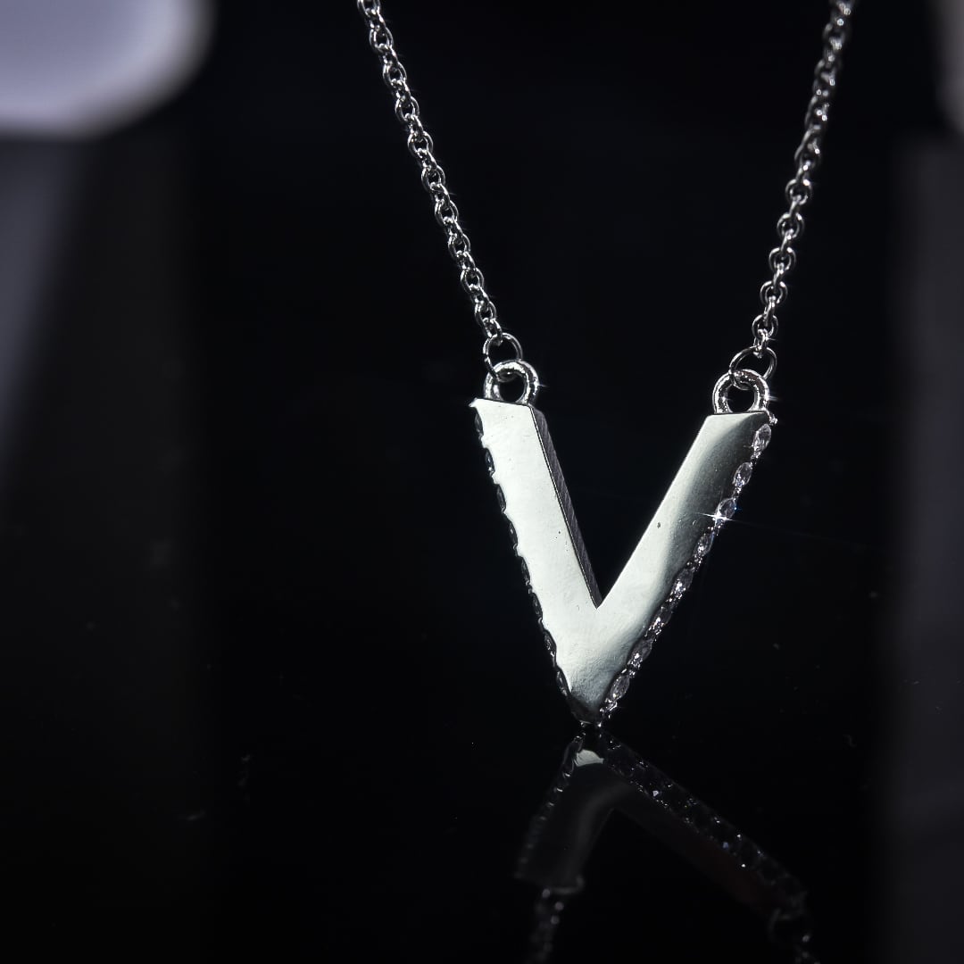 316L V zirconia necklace | ✯Lucliss Jewelry✯