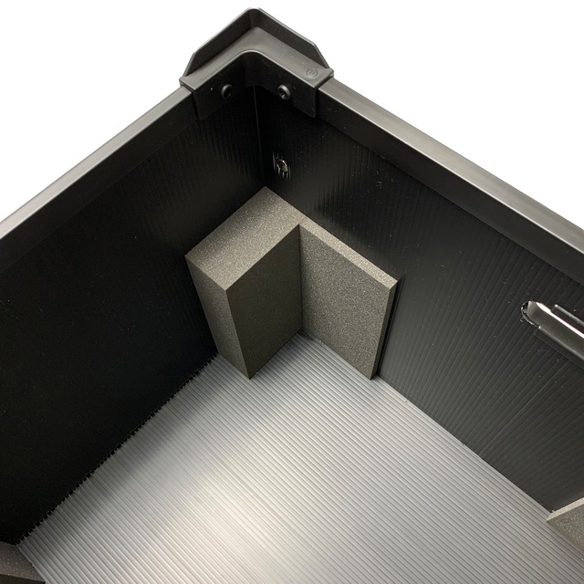 プラダンスピーカーケース  Turbosound TFM122M(AN)用 ダンプラケース 【緩衝材あり】【積み重ね可能】