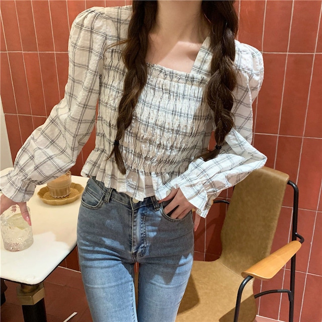 トップス レディース 3色 カットソー シャツ ショート丈 長袖 ボリューム袖 スクエアネック スリム 細身 ストレート フリル 透け感 ポリエステル 薄手 かわいい 大人可愛い シンプル カジュアル フェミニン おしゃれ セクシー おとな ナチュラル ラフ ラブリー キュート ガーリー ルーズ レトロ チェック柄 通勤 学生 通学 デート お出かけ 女子会 散歩 カフェ 送料無料 S M L XL ホワイト ブラック ブルー 春 夏 10代 20代 韓国系 着回し 普段使い ファッション コーデ モテ