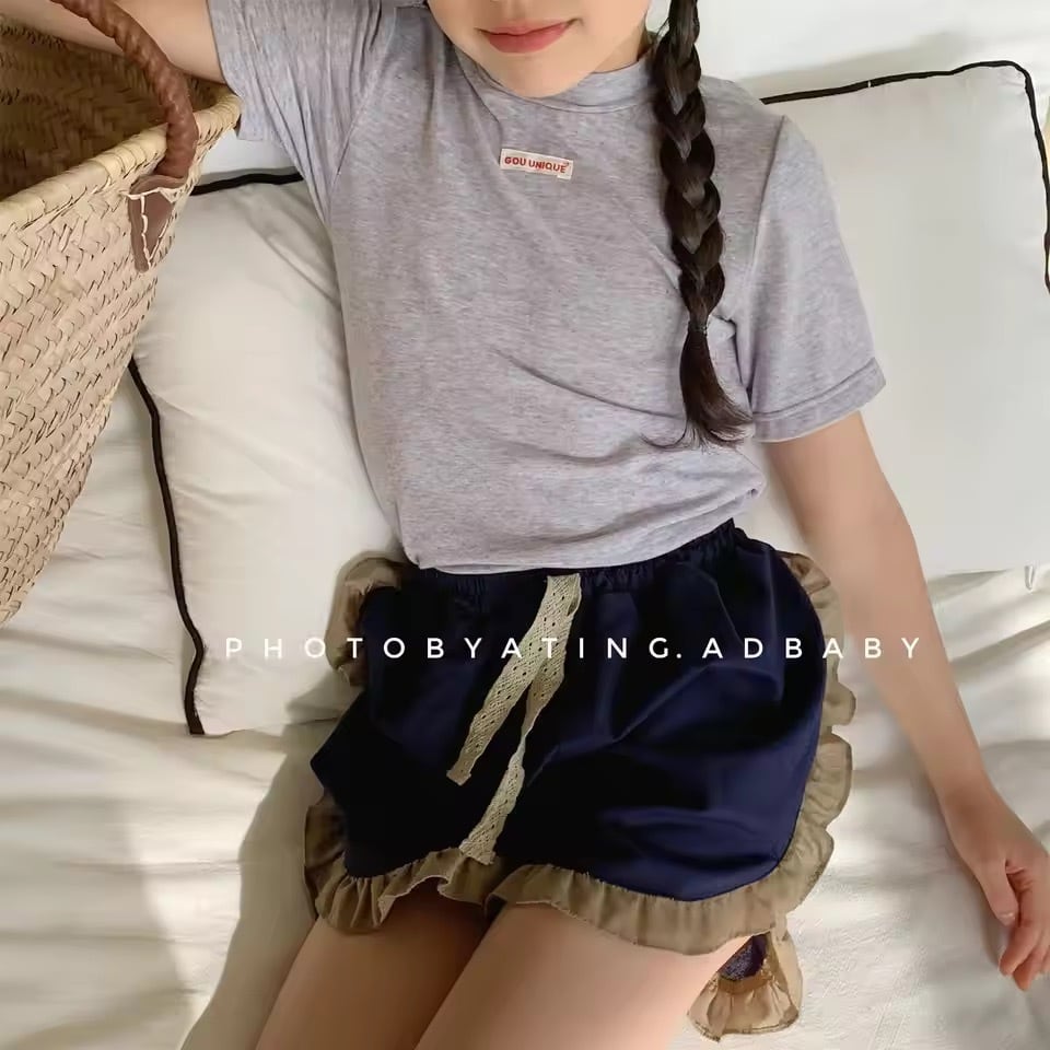 フリルショートパンツ