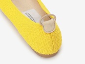 pointed-CREPE / YELLOW