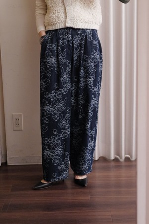 jacquard flower denim pants navy
