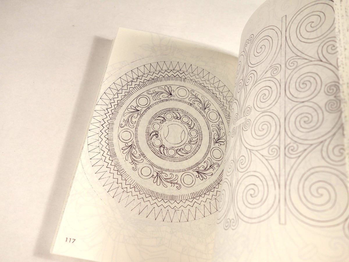 日本の文様〈第一集〉刺繍図案に見る古典装飾のすべて | bookstore ナルダ