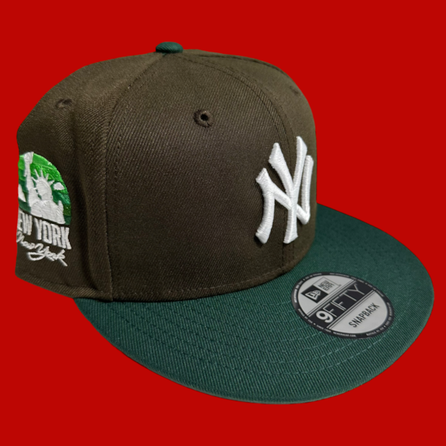 New York Yankees Statue of Liberty New Era Snapback / Brown,Dark Green (Gray Brim)