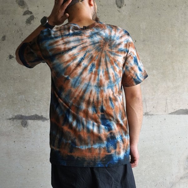 奄美大島泥染め（三線柄） 奄美大島泥染め（三線柄） 奄美大島泥染め（三線柄） 泥染めとは