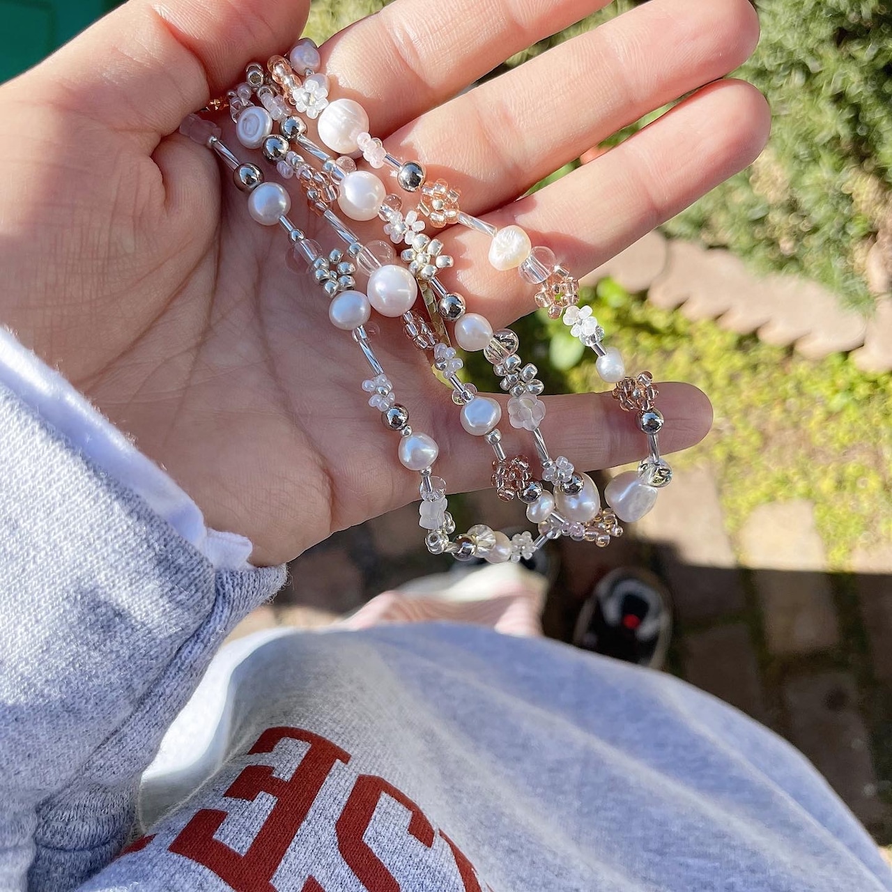 ピンクのお花パールネックレス 縫い込も