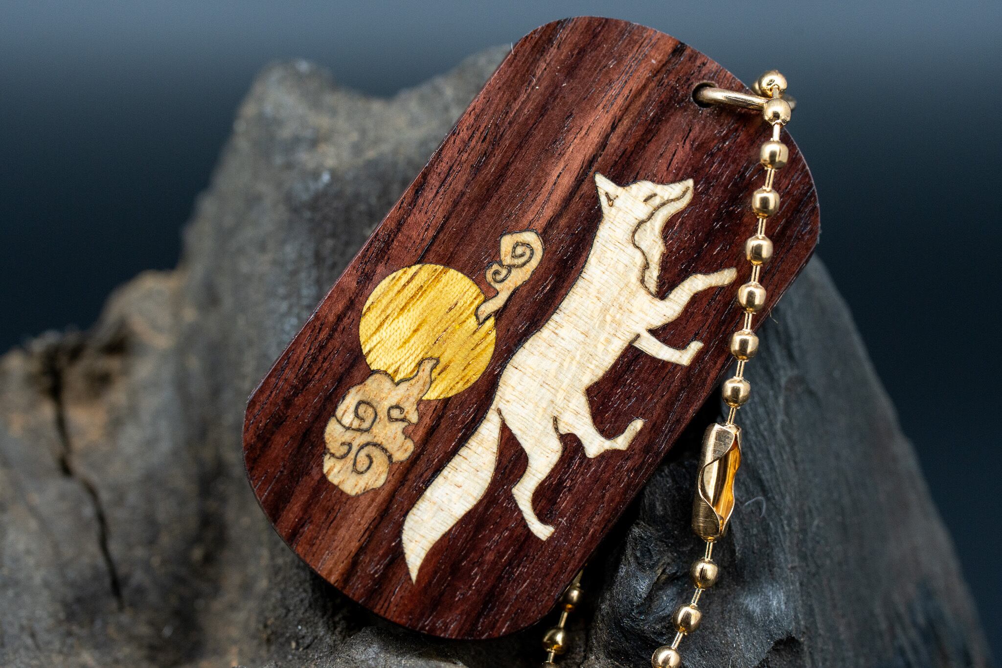 【王室御用達 】 キングウッド ドッグタグ 象嵌 十五夜きつね