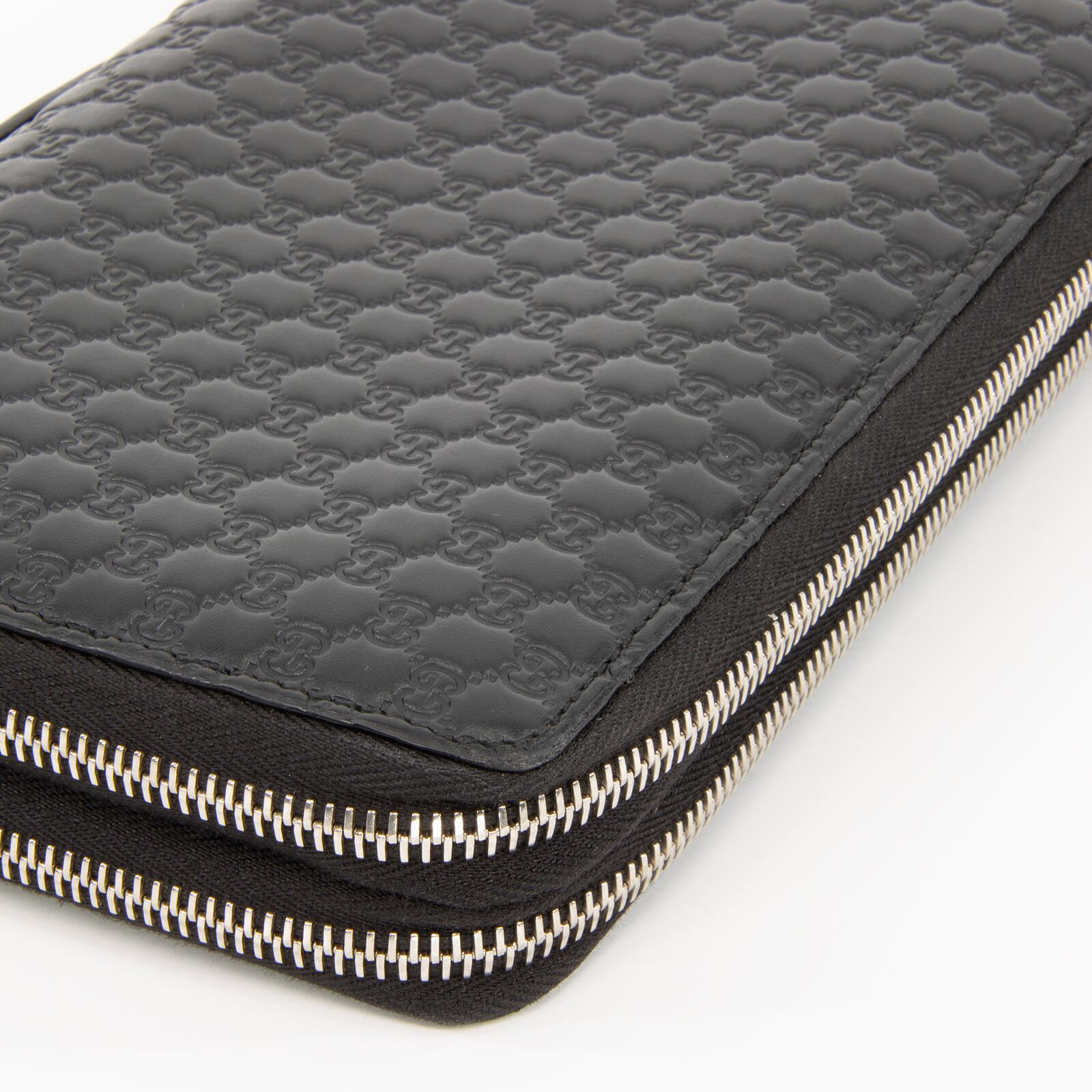 美品✨グッチ トラベルケース ダブルファスナー 長財布 マイクロシマ レザー 黒 本物・送料無料・美品】グッチ・長財布・ダブルファスナー・トラベル