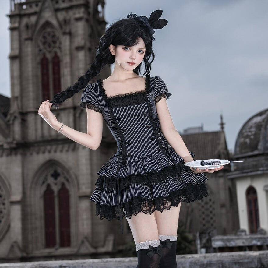 クラシカル　ロリータ　ワンピース+小帽子セット ロリータファッション ミニワンピース5点セット 帽子付き 黒白