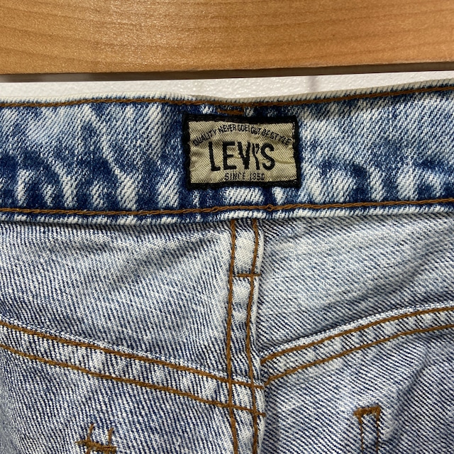 『送料無料』Levi's 636 シルバータブ ケミカルウォッシュテーパードデニム