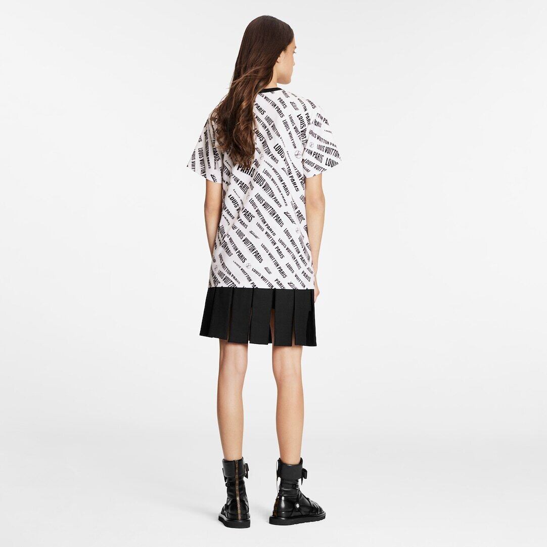 VUITTONスランティド シグネチャー ベースtシャツ