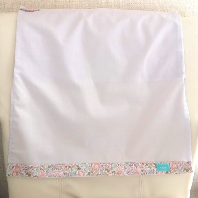 お着替えフェイスカバー【綿ローン×リバティプリント＜Michelle＞(ミッシェル)【ラベンダー】