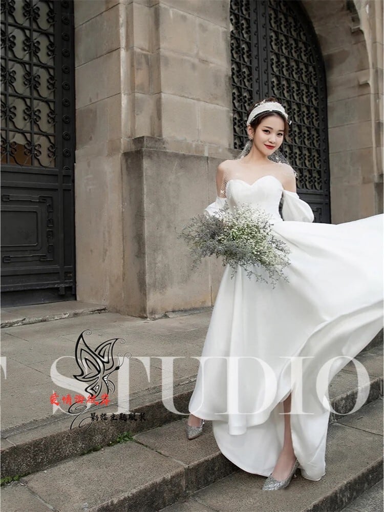 高品質！ウエディングドレス ホワイト ベアトップ スレンダーライン