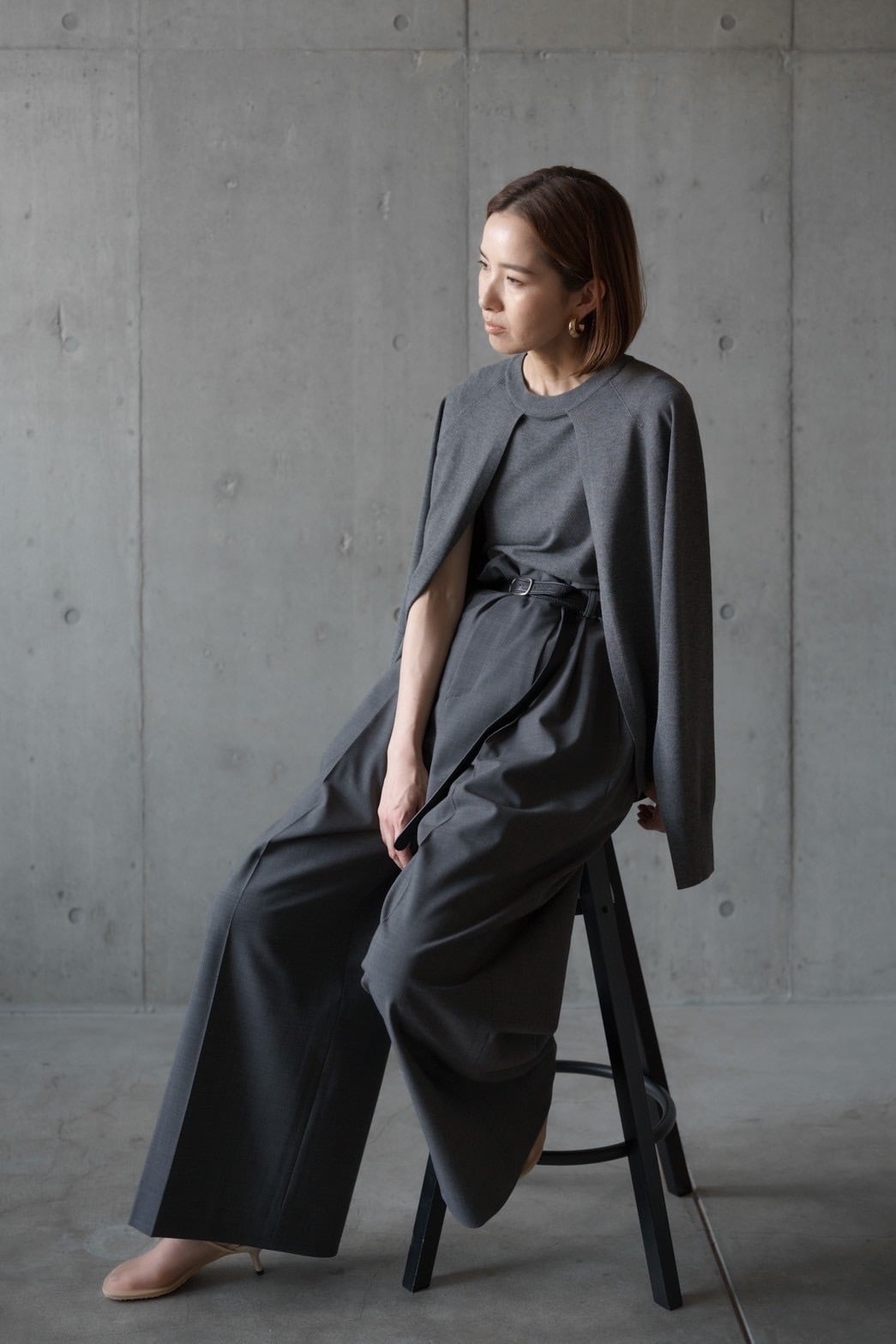roughlow ラフロー サイズレスパンツ ワイドパンツ size less pants (charcoal) 10月上旬から10月中旬頃発送 | roughlow