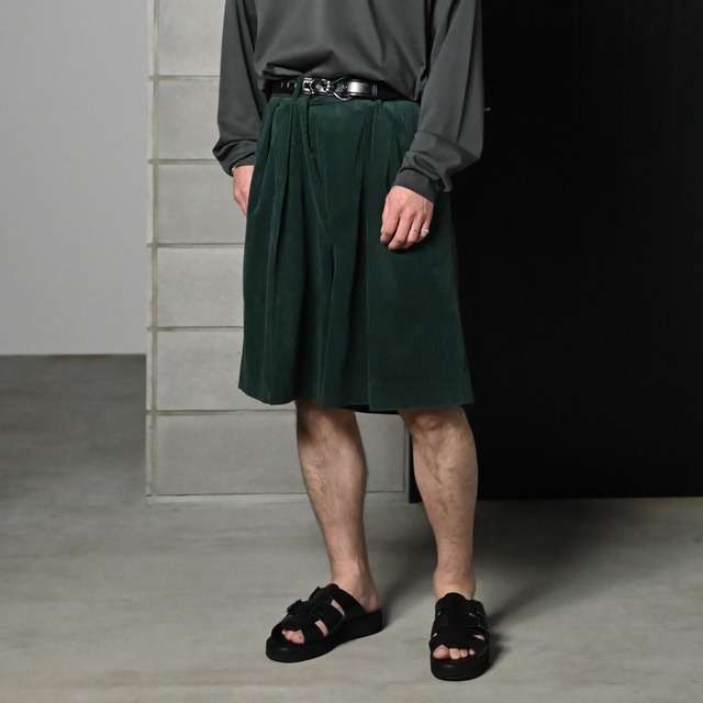 INTERIM / WIDE COTTON SUMMER CORDUROY DEADSTOCK FABRIC ２TUCK BUTTON SHORTS