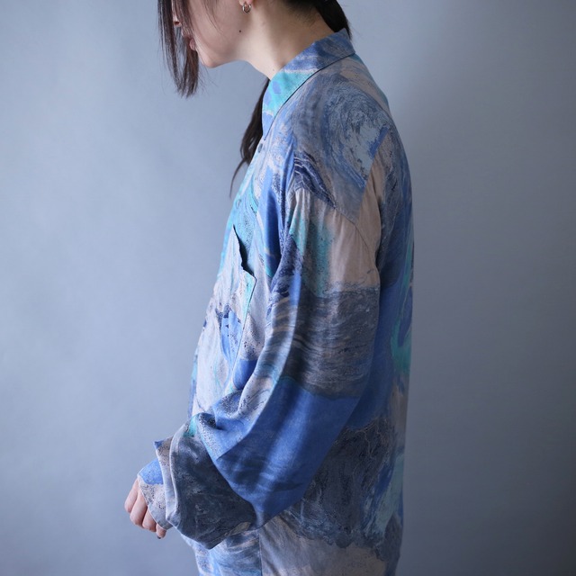 beautiful abstract painting full pattern over silhouette shirt