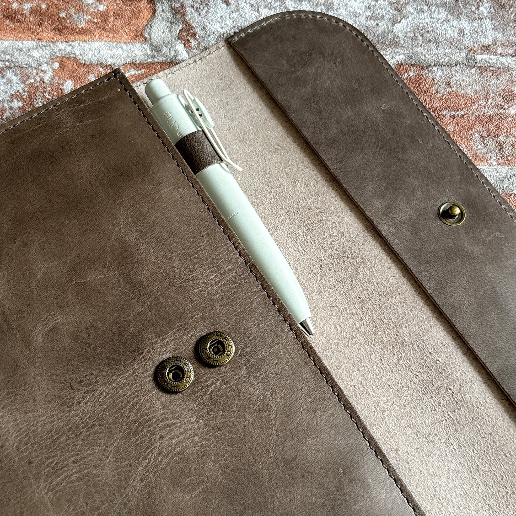 ステッカー特典付き】本革 ノートカバー ほぼ日カズン MDノート A5