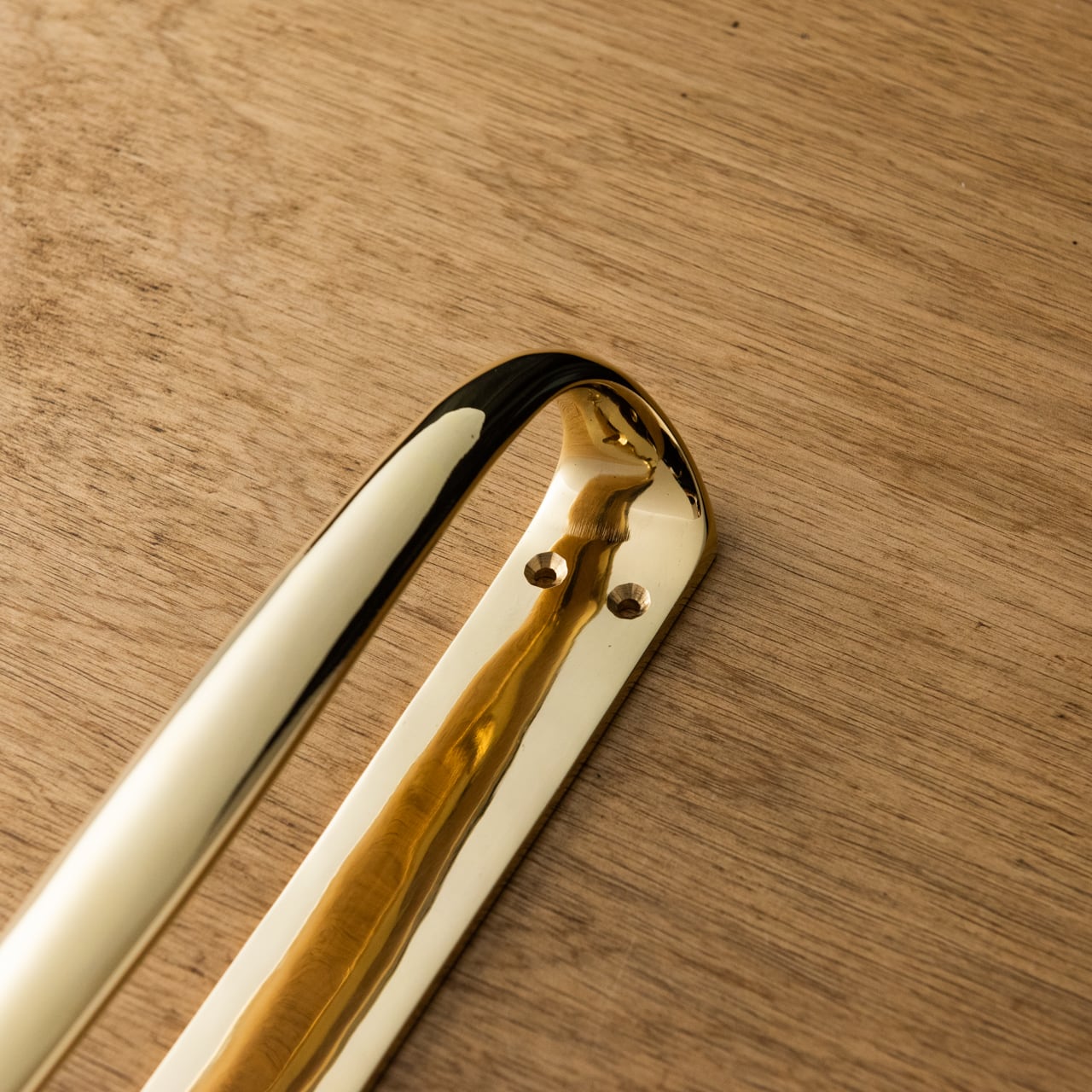 ドアハンドル ALPHA 金 | PASSAGE DUVE