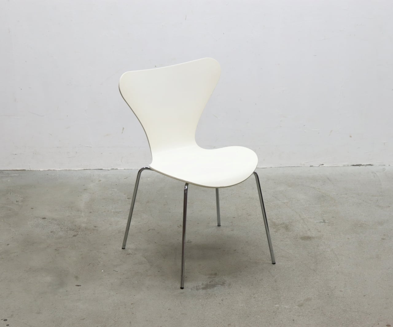 フリッツハンセン セブンチェア ホワイト ラッカー 北欧 デンマーク 1 Fritz Hansen フリッツハンセン セブンチェア ホワイト ラッカー 北欧