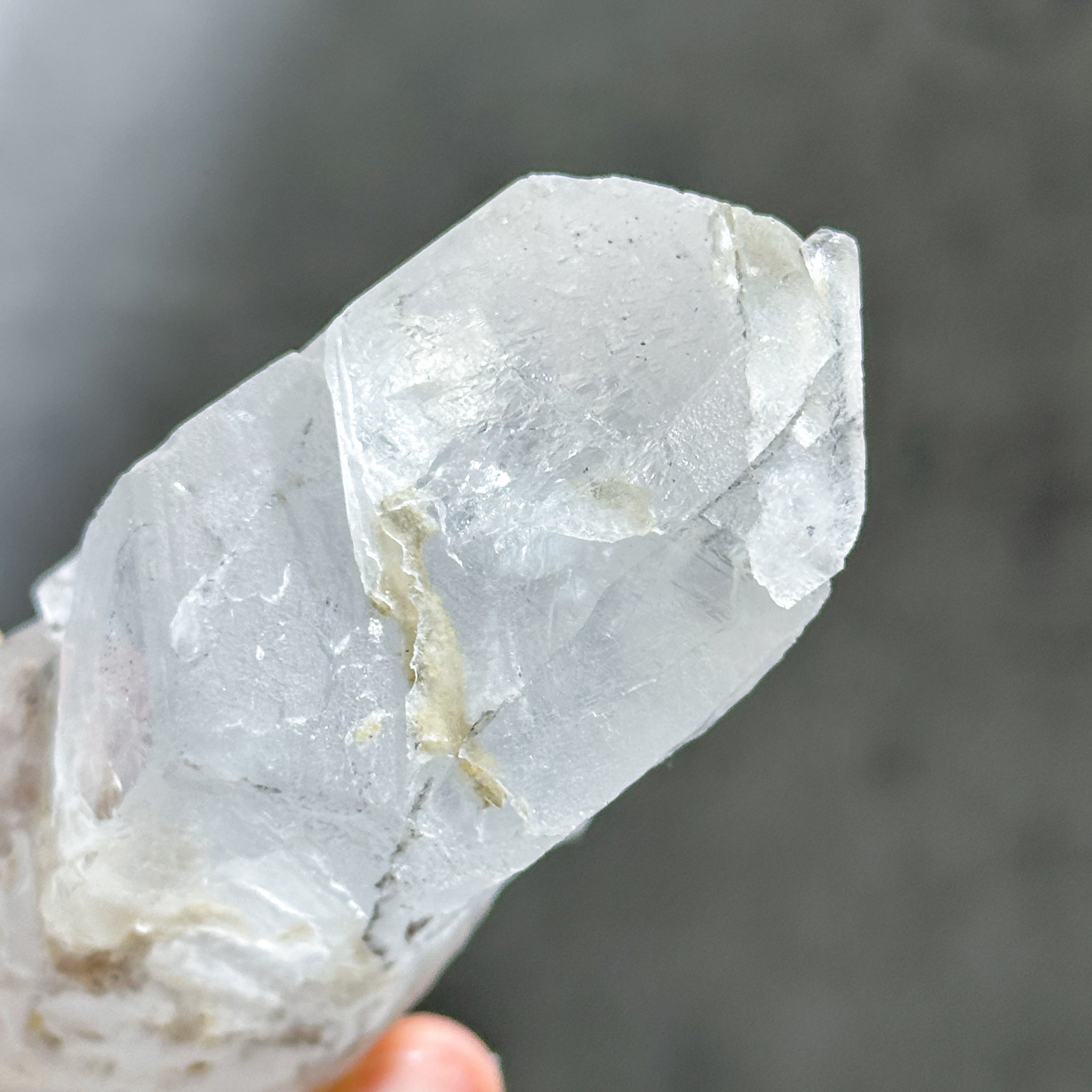 天然石 結晶状 透明・白色 白・透明 | 天然石・パワーストーンの卸専門店【創業40年のヘルムス