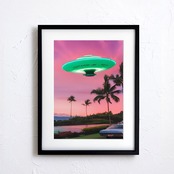 UFO travel|旅するUFOを描いたユニークで神秘的なアートポスター|北欧モダンや遊び心ある空間に映える一枚|日本製A4ポスター
