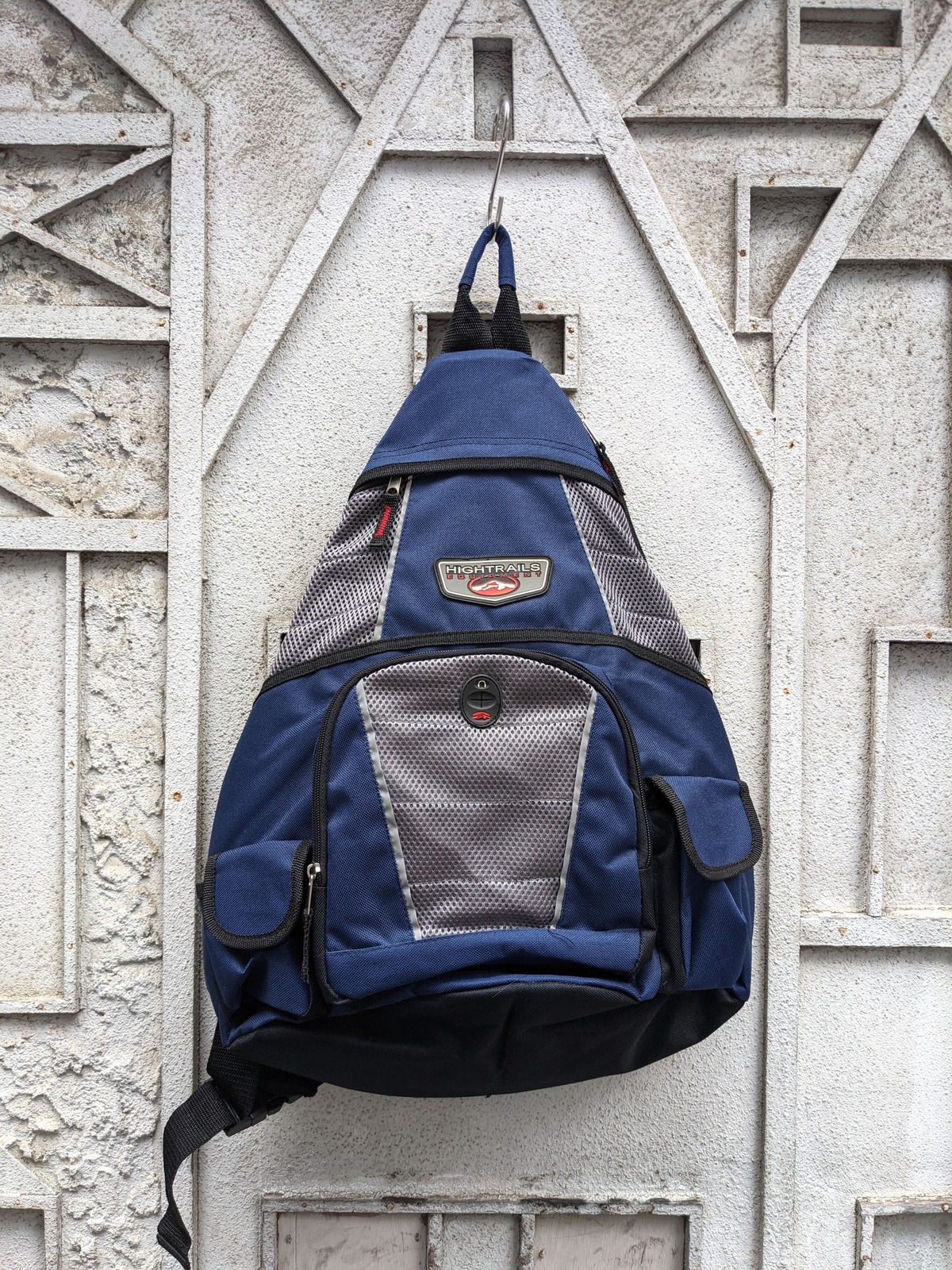 "HIGH TRAILS EQUIPMENT" backpack 深緑オンライン