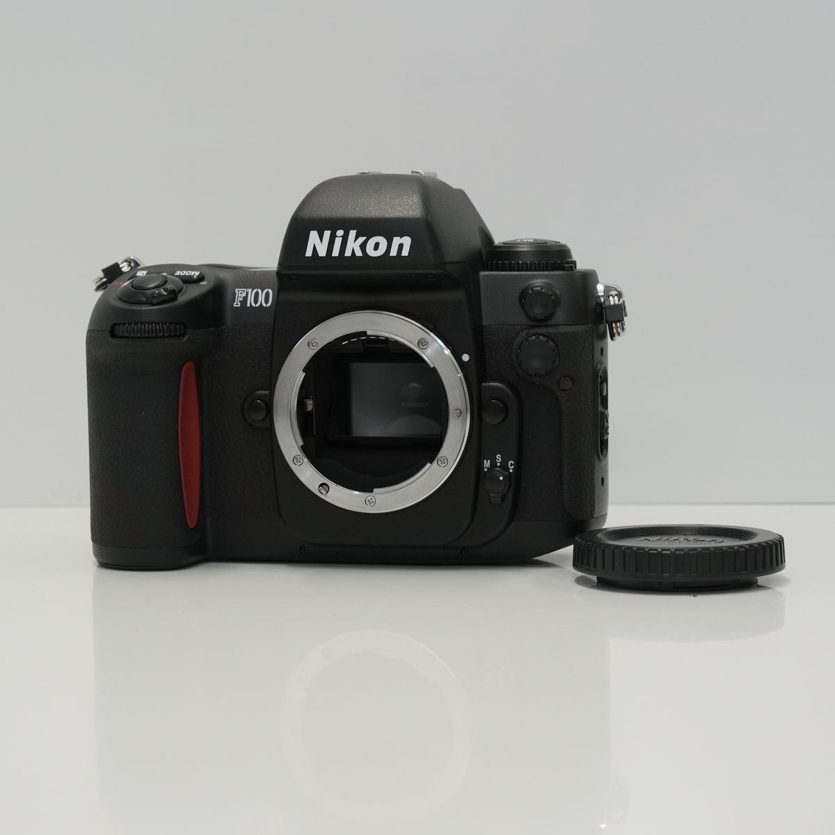 Nikon F100 ボディ USED美品 フィルムカメラ Fマウント 一眼レフ AF F5 ...