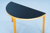 Alvar Aalto | Table 95 linoleum black