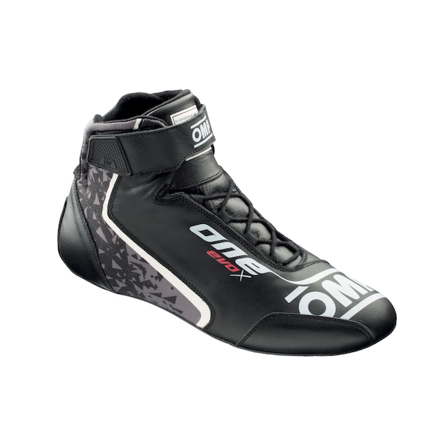 IC0-0806-B01#061 ONE EVO X SHOES Red