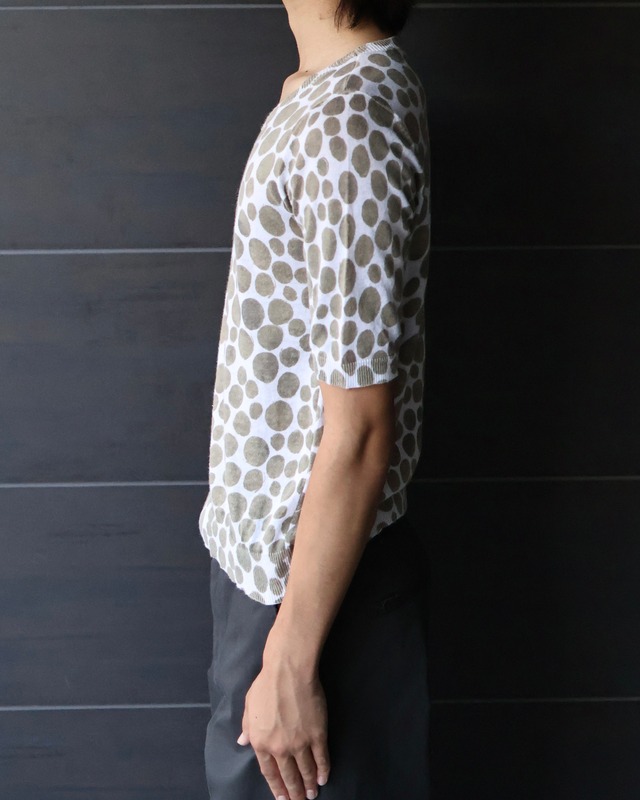 random dots half sleeve top