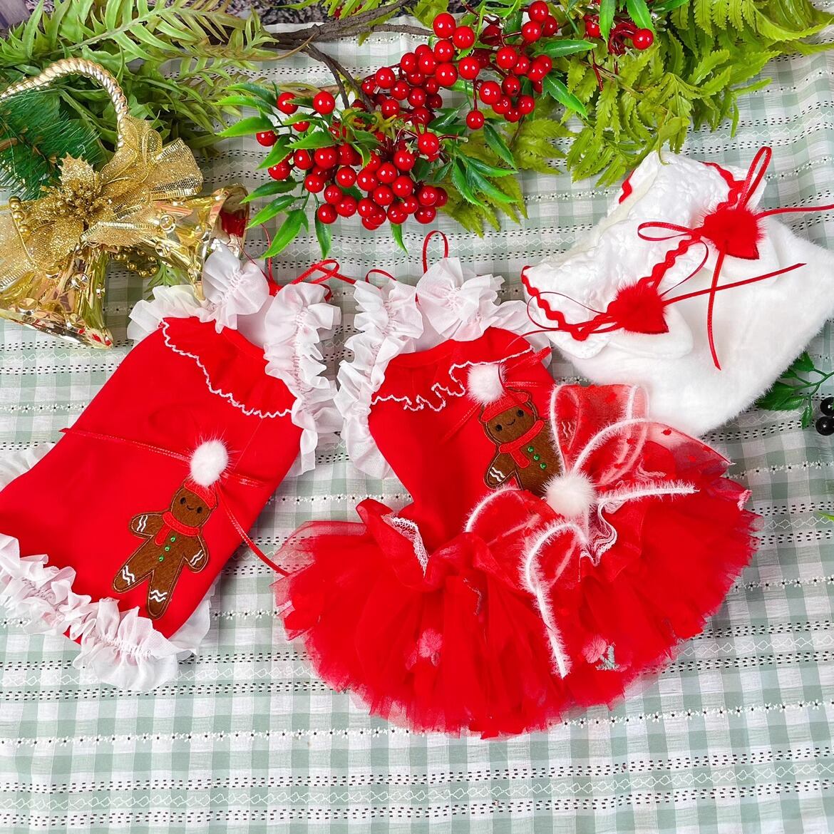 大型犬もOK クリスマスのワンピース・キャミソール・ハーフコート 単品