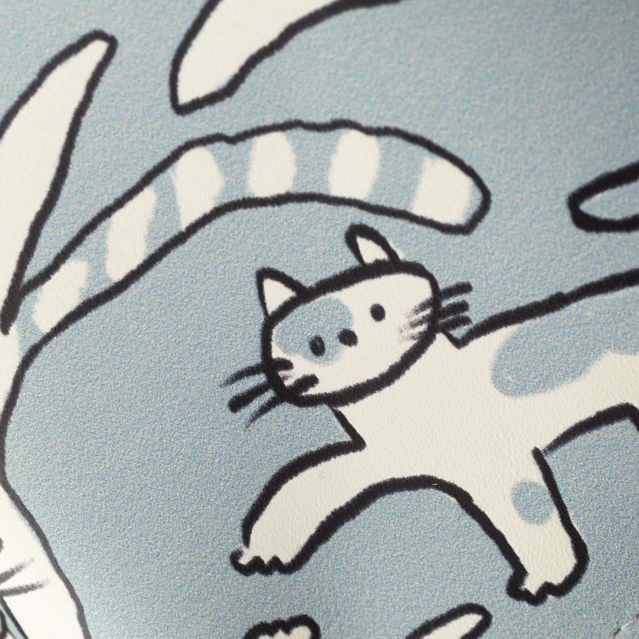 < ニューアイアイズスタア / fukucoco > 財布 - 「あそぶねこ」